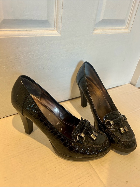 Anne Klein Shoes - Anne Klein Black Croc-Embossed Heel Pumps with Buckle